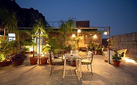 Le Fort Homestay